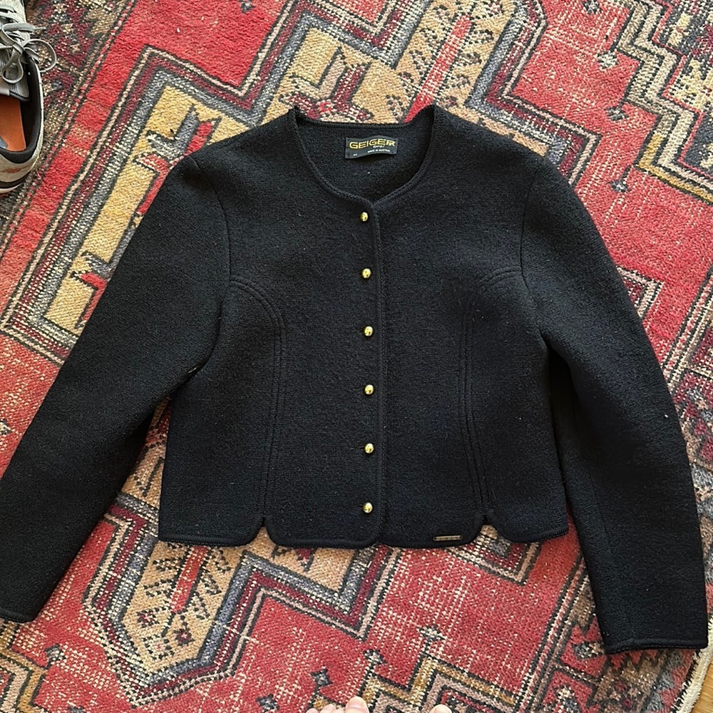 Geiger tyrol vintage size 44 wool coat
